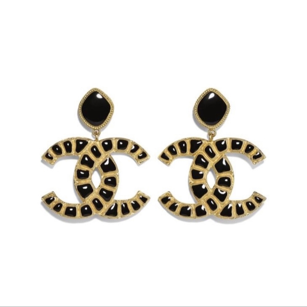 ✨🖤Gorgeous & Rare Chanel Along the Nile Clip on Earrings🖤✨